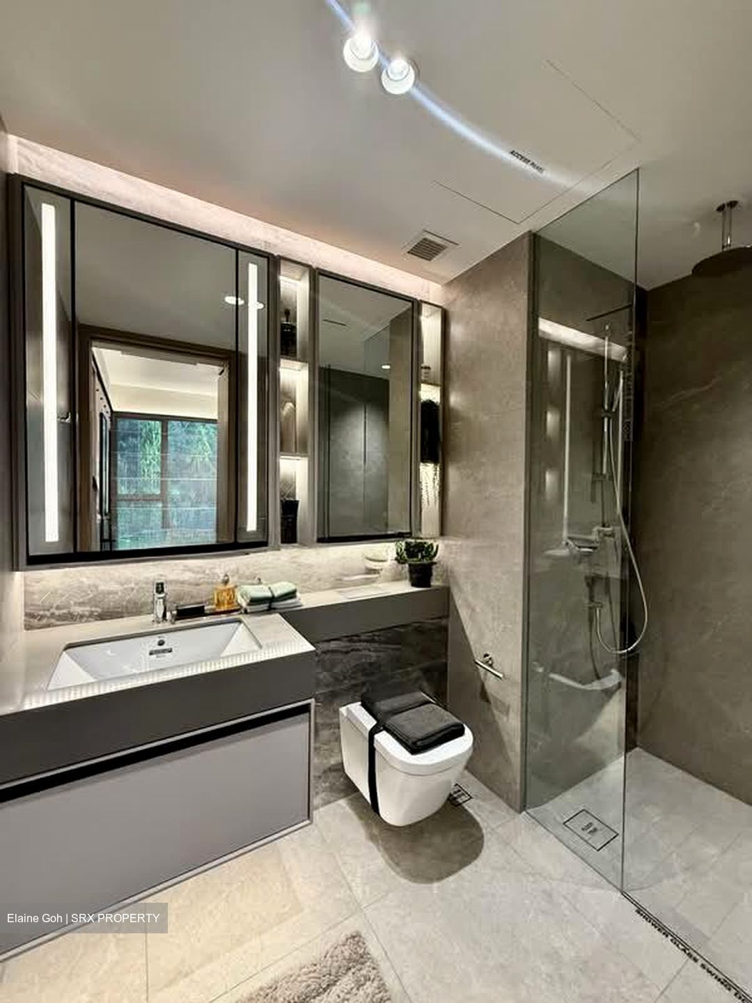MARGARET DRIVE (D3), Condominium #571830831